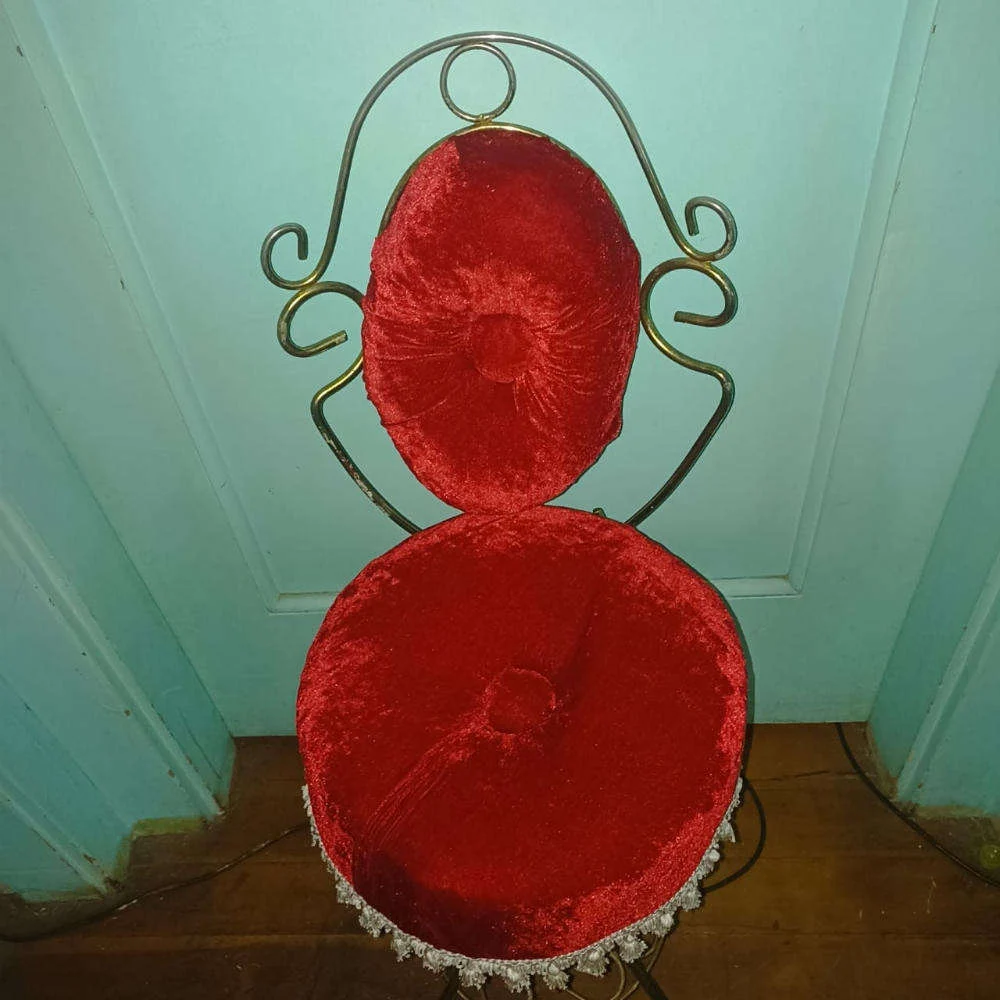 1960 RED WINEBoudoir chair renovated