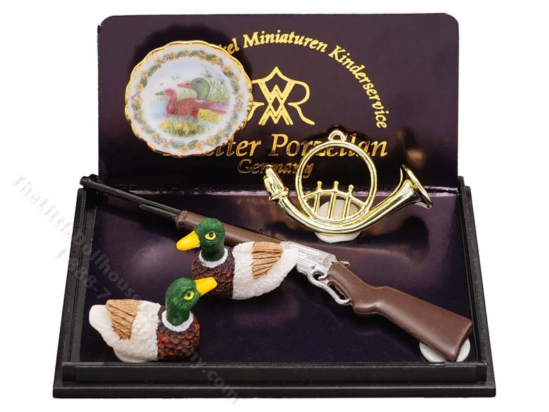 Miniautre Hunting Gear for Dollhouses