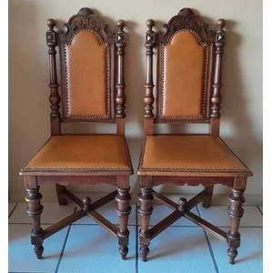 Pair Antique Renaissance Revival / Spanish Colonial Walnut Hall Chairs (Collection Only).