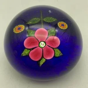 Rare `Paul Ysart` Glass Paperweight