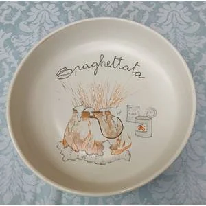 A SPAGHETTATA CERAMIC OVEN , DISHWASHER AND MICROWAVE BOWL